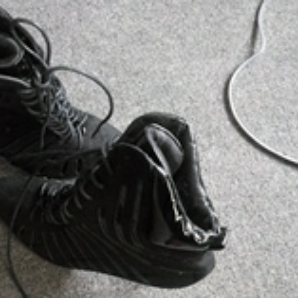 Shoes - Picture 2 of 3